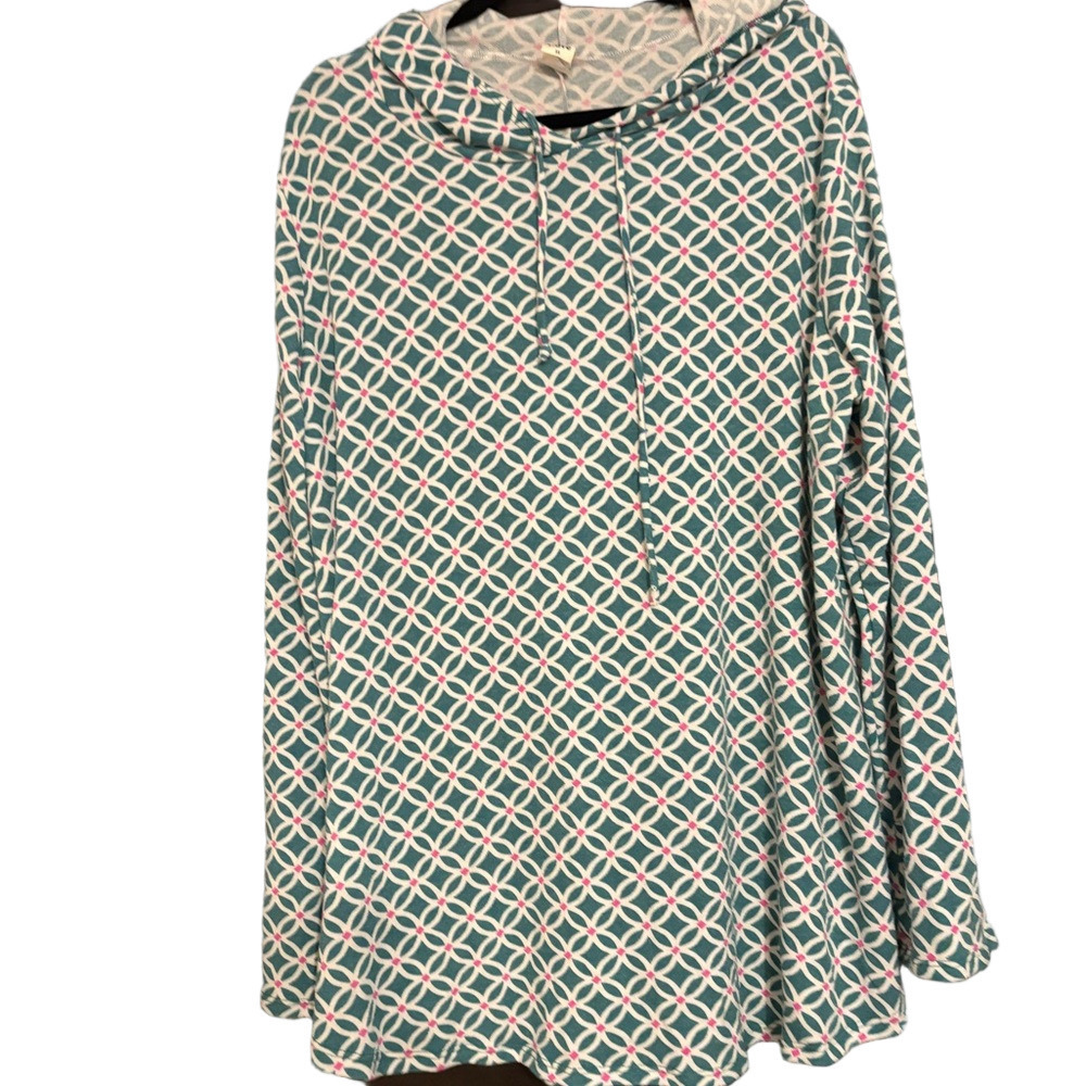 Sew in Love Geometric Patterned Hooded Top